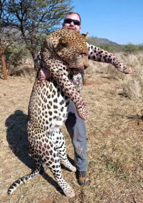 14-day Namibia Leopard and Plains Game Hunt for One Hunter and One Non-hunter 