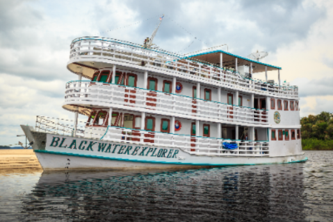 6-day Amazon Peacock Bass Adventure for One Angler, Fly-in Floating Bungalow Camp 