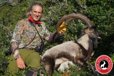 6-day Greece Gold Medal Kri Kri Ibex Hunt for One Hunter and One Non-Hunter