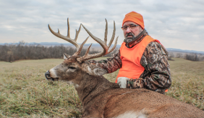 3-day/4-night Illinois Muzzleloader Northeastern White-tailed Deer Up To 140 SCI Hunt for One Hunter  