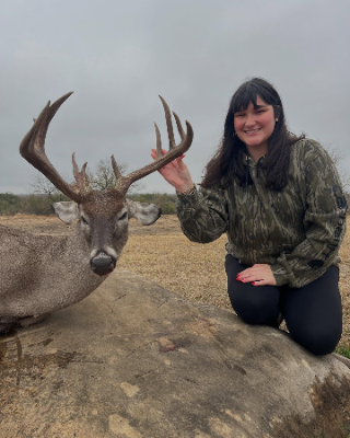 3-day Texas Silver Medal Whitetail Deer Hunt for One Hunter and One Non-hunter 