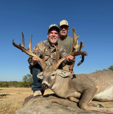 3-day Texas Silver Medal Whitetail Deer Hunt for One Hunter and One Non-hunter 
